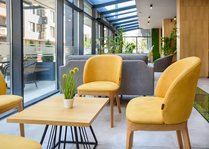 Avenue 3* בורגאס