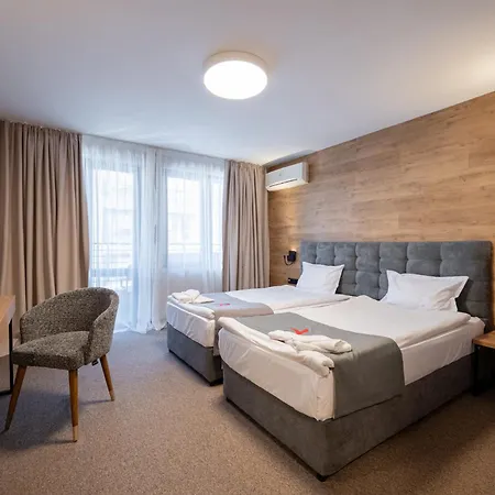Hotel Avenue 3*