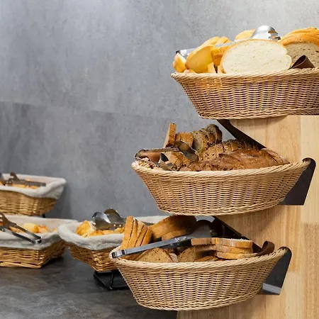 Хотел авеню